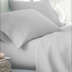 6 pieces White Solid Bed Sheet Set Queen New!